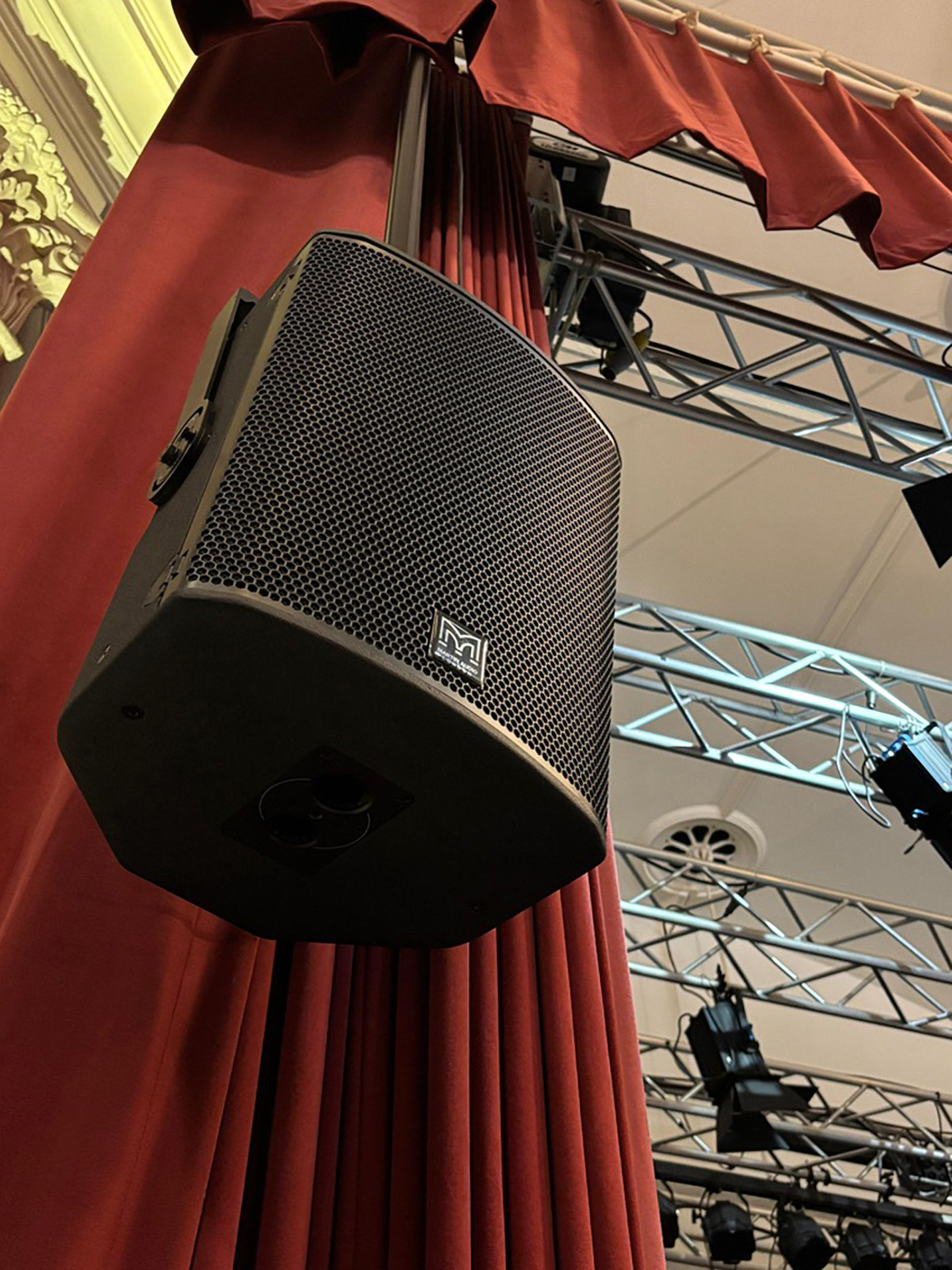 martin audio brings high-definition audio to sneek’s noorderkerkzaal