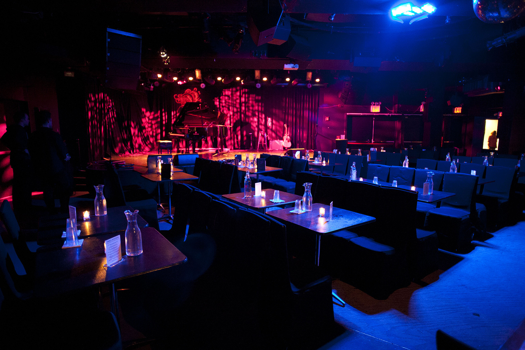 Le Poisson Rouge Nyc Standing Room